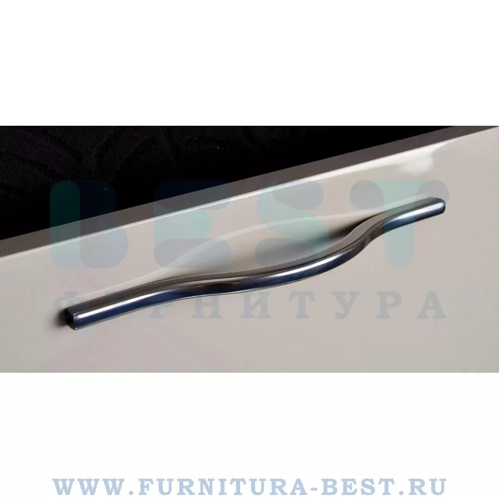 Ручка-скоба 160 мм, материал металл, цвет чёрный никель, арт. RM706Z.160NP стоимость 430 руб.