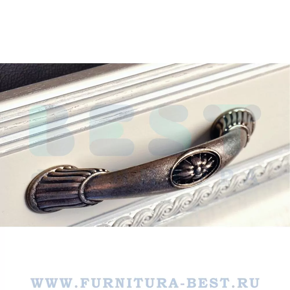 Ручка-скоба 96 мм, материал цамак, цвет состаренное серебро, арт. RZ191Z.096SA стоимость 645 руб.